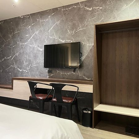באמאקו Saint Hostel מראה חיצוני תמונה