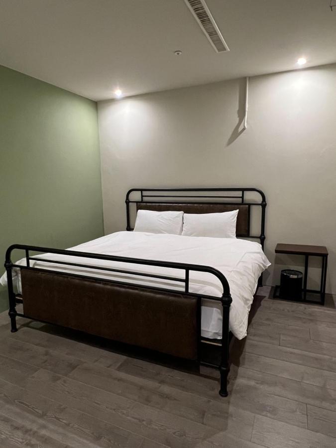 באמאקו Saint Hostel מראה חיצוני תמונה