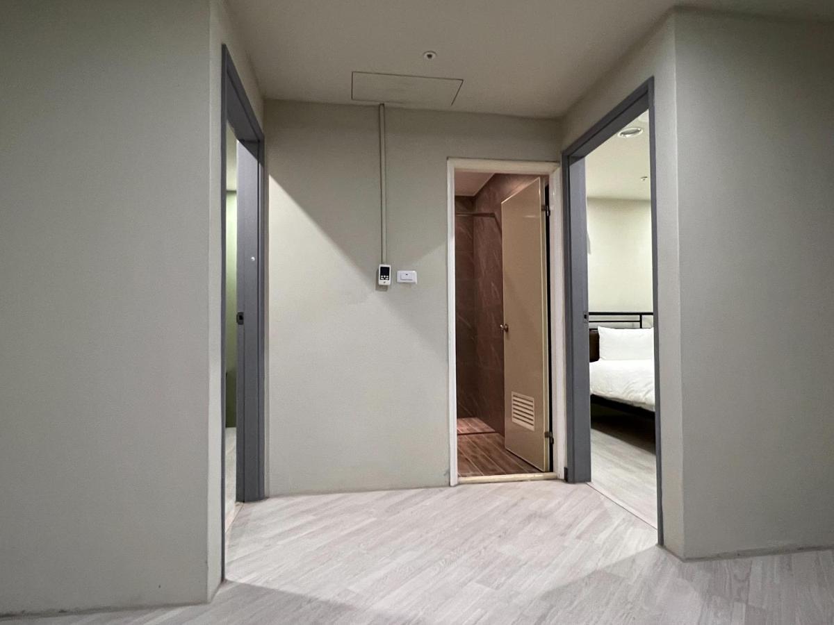 באמאקו Saint Hostel מראה חיצוני תמונה
