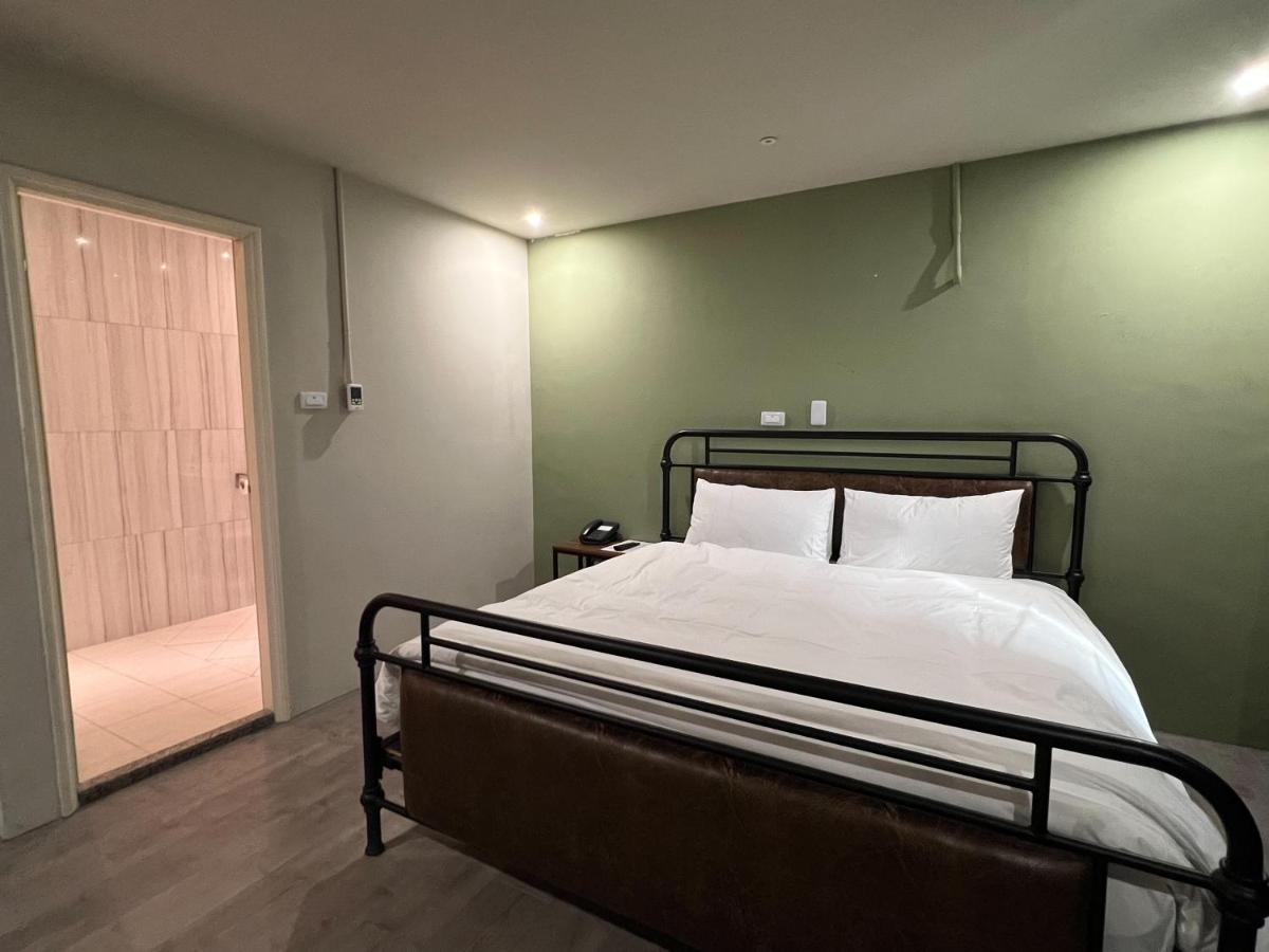 באמאקו Saint Hostel מראה חיצוני תמונה