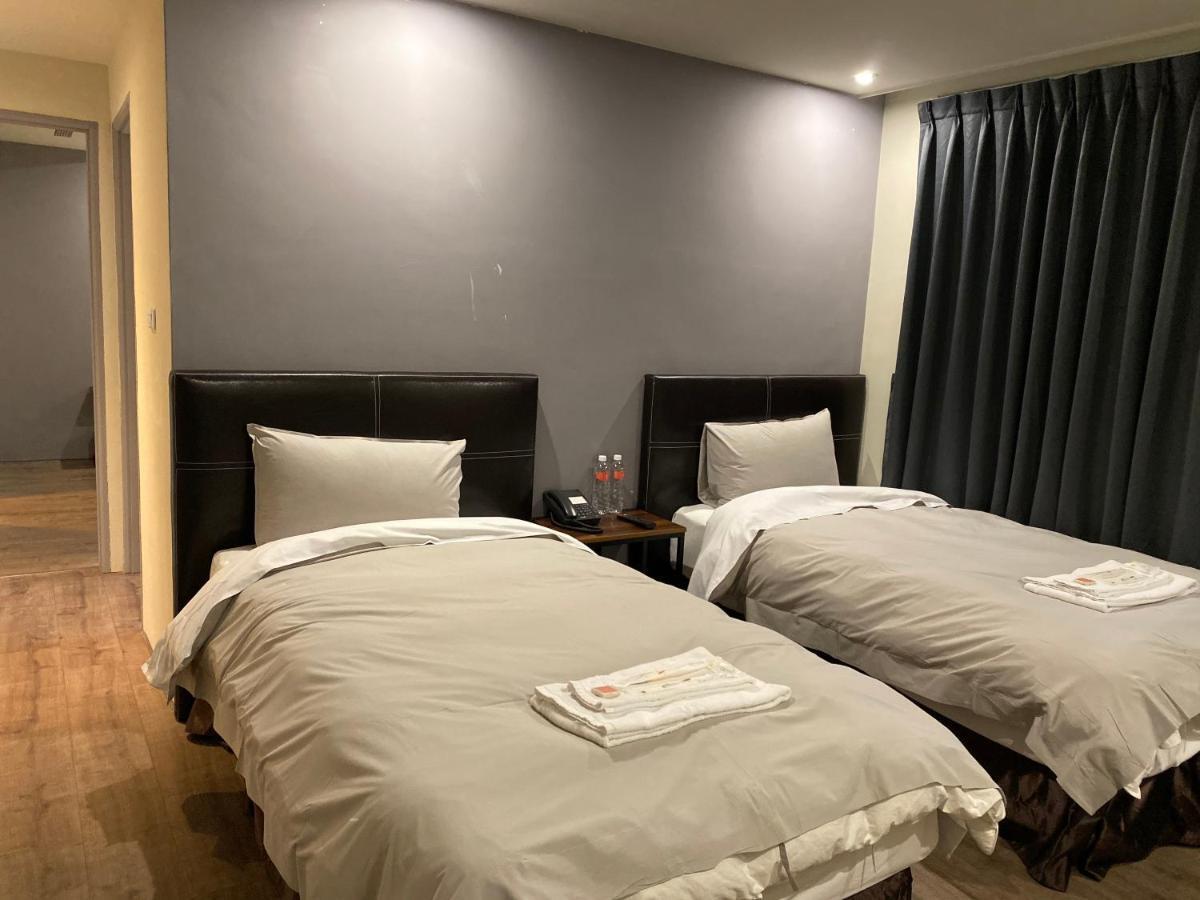 באמאקו Saint Hostel מראה חיצוני תמונה
