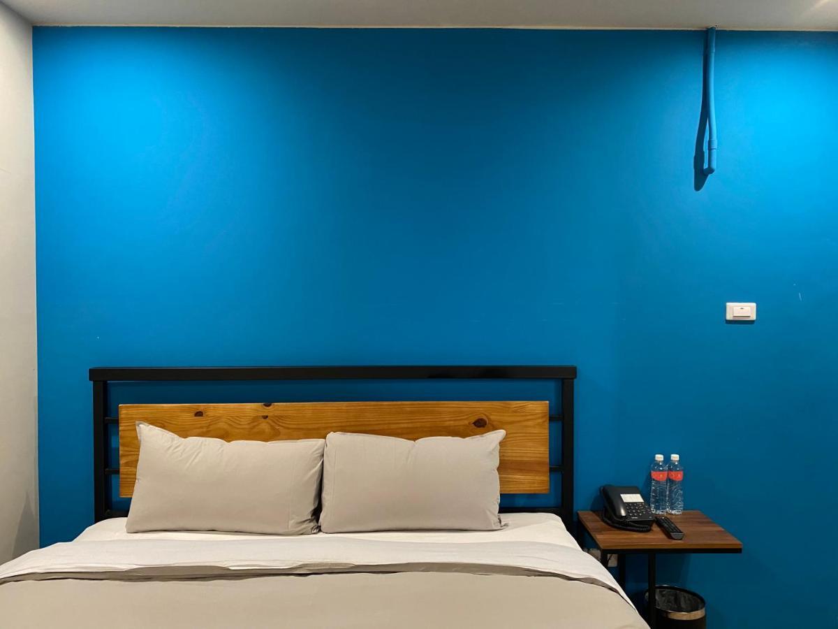 באמאקו Saint Hostel מראה חיצוני תמונה